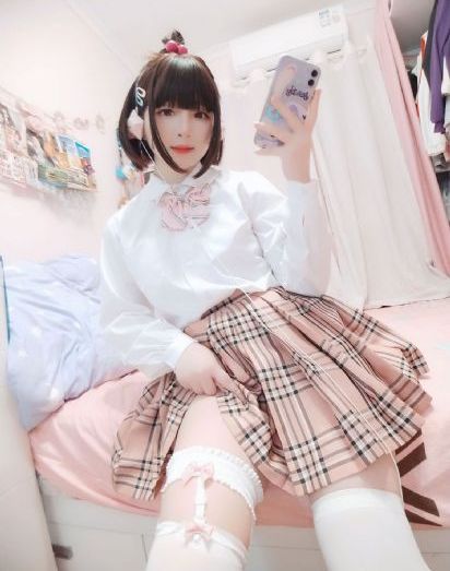 欧美美女爱大吊_BD完整在线观看