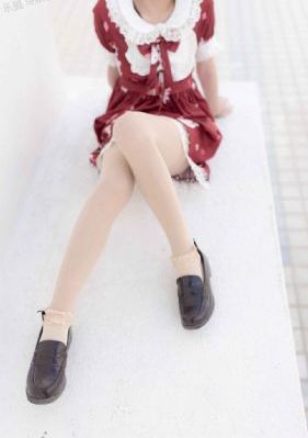 房前屋后_BD英语完整在线观看