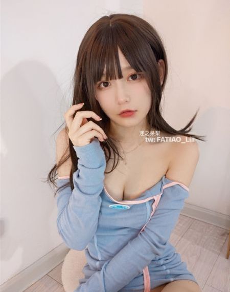 年轻的岳母完整版_超清电影全集观看