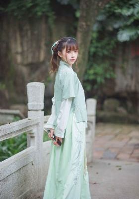 mmmwww在线看片免费_1080手机在线看