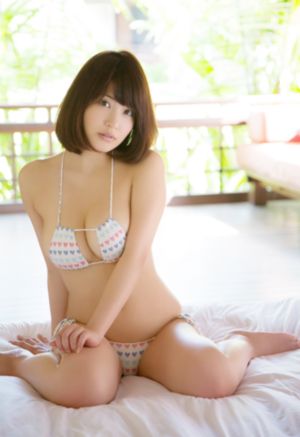 年轻的女秘书_1080电影在线看
